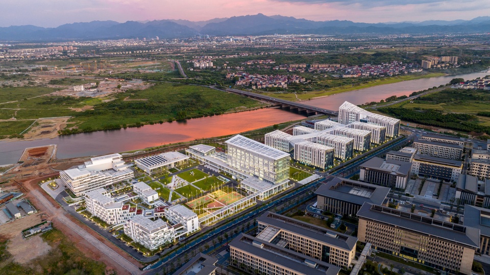 Quzhou Smart Industry Investment and Development Co Ltd China by architecturestudio