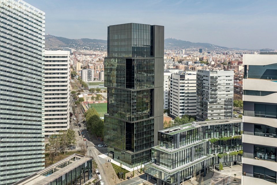 office tower in plaza europa 34 by gca architects
