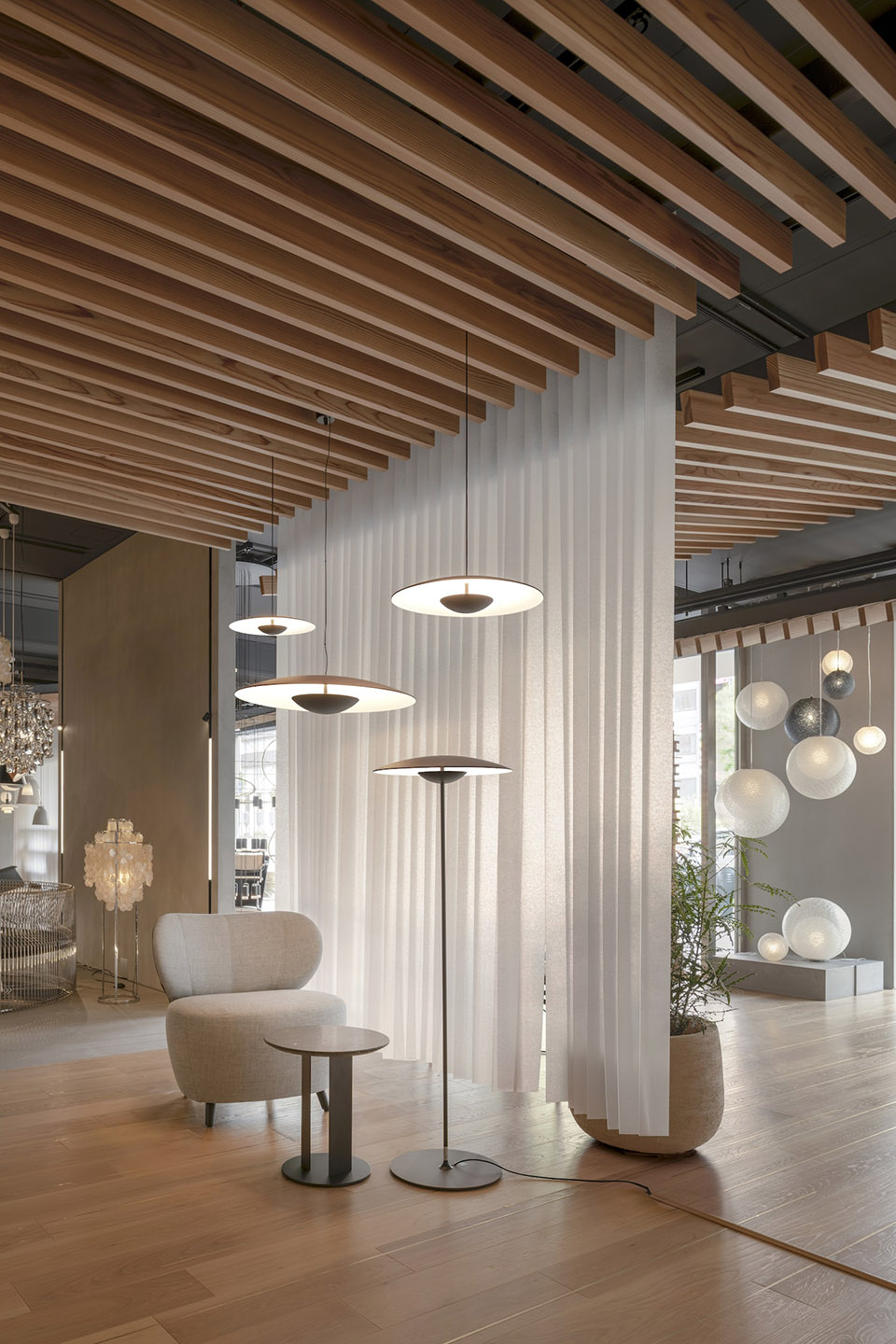 YAMAGIWA OSAKA Showroom & Office by Yuko Nagayama and Associates - 谷德设计网