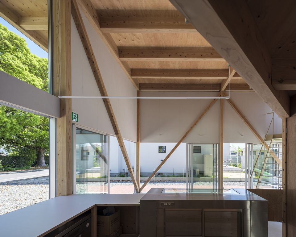 ezu house by yabashi architects