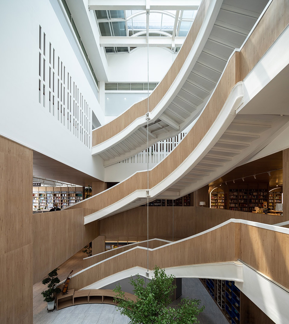 Xinhua Bookstore Yuxi Nie Er Book City China by Poetic Design Office of S P Space