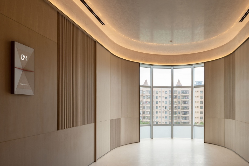 intercity hotel by vermilion zhou design group