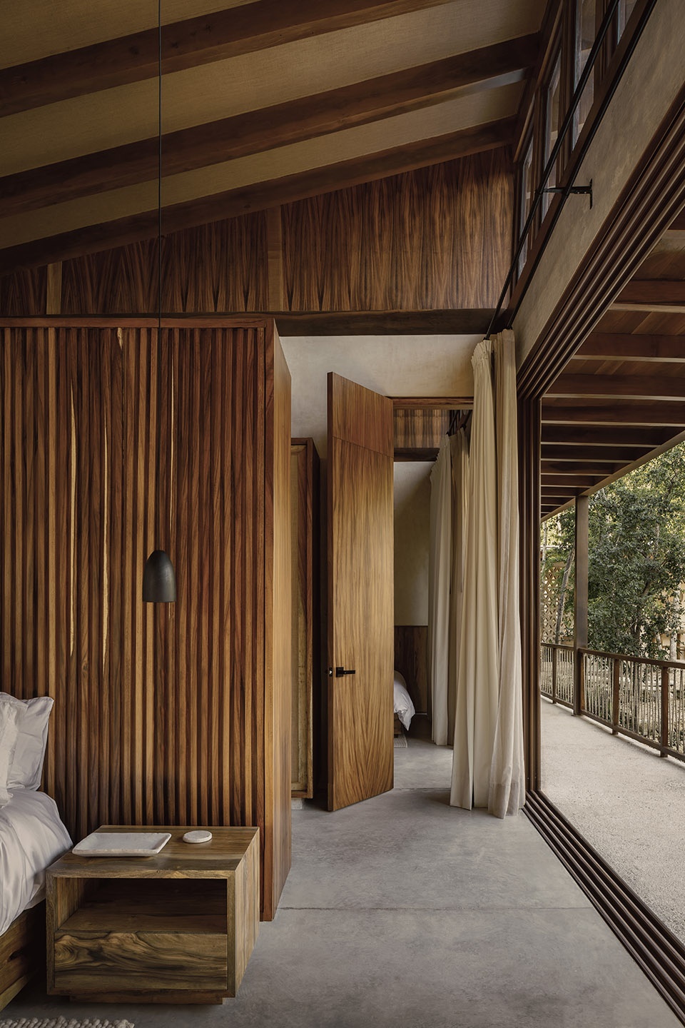 Casa Tropical by Jaque Studio