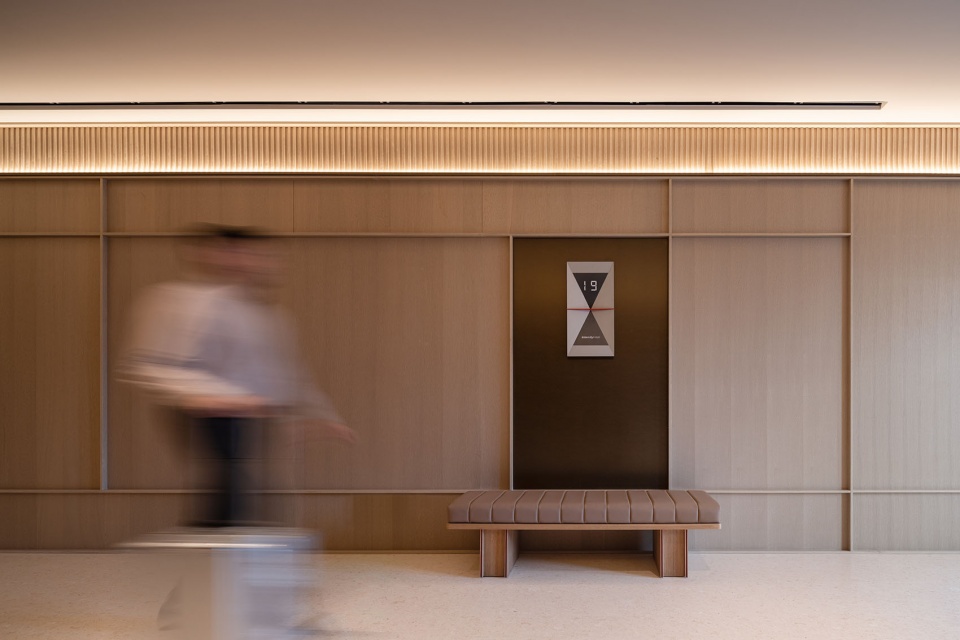 intercity hotel by vermilion zhou design group