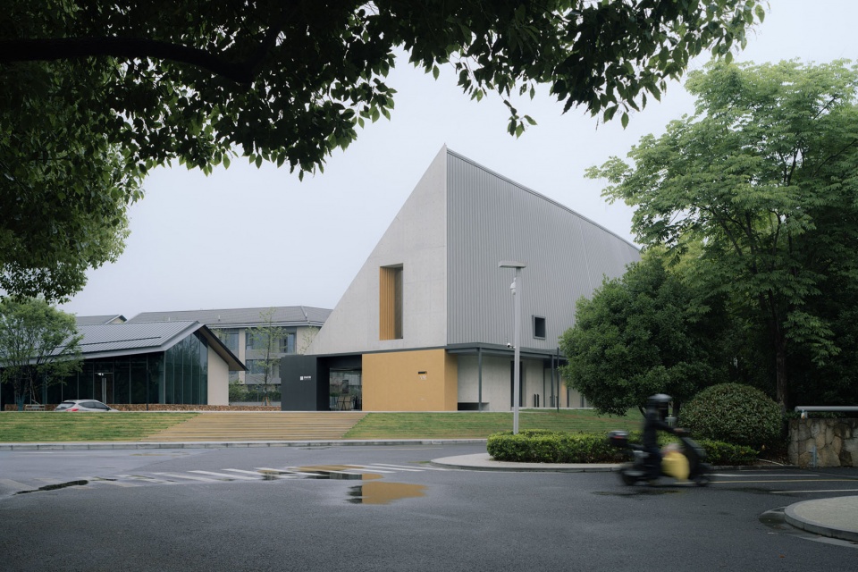 photography atelier deshaus work big barnby jianbo ke