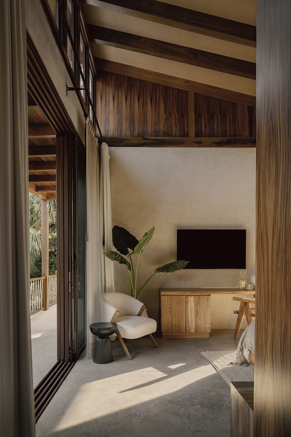 Casa Tropical by Jaque Studio