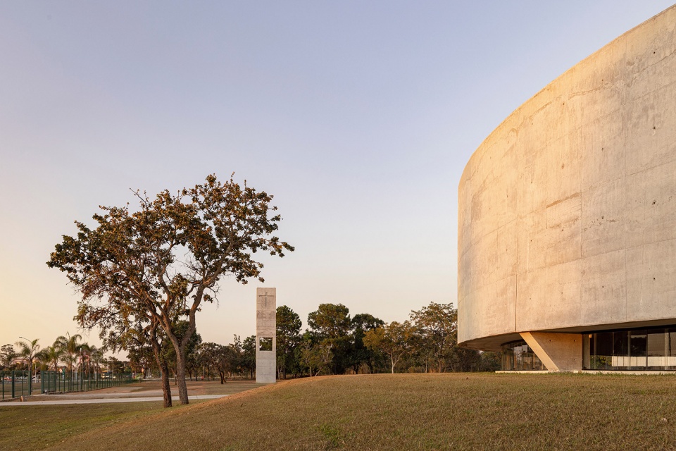 Church of the Holy Family Brazil by ARQBR Arquitetura e Urbanismo