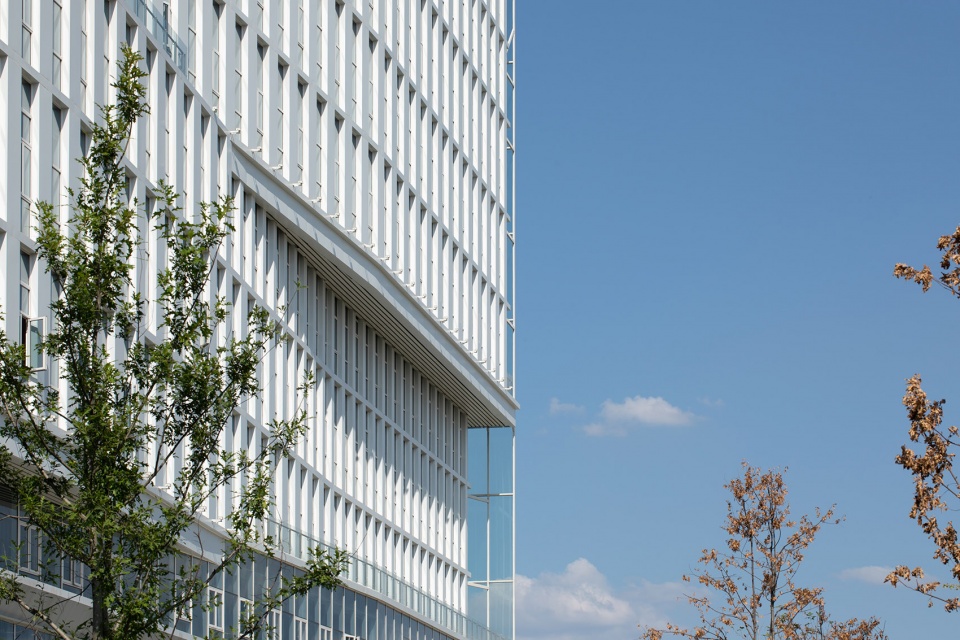 Quzhou Smart Industry Investment and Development Co Ltd China by architecturestudio