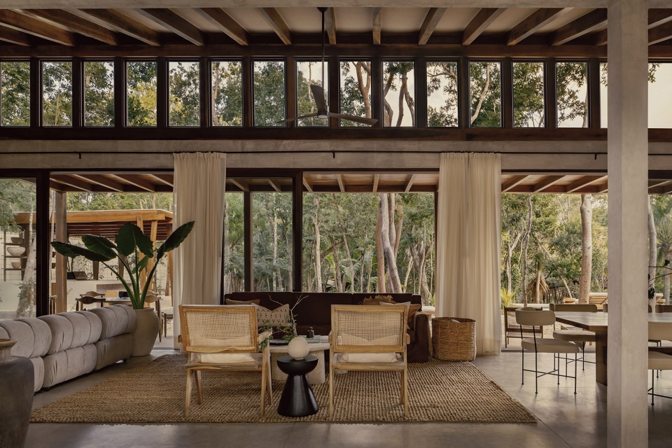 Casa Tropical by Jaque Studio