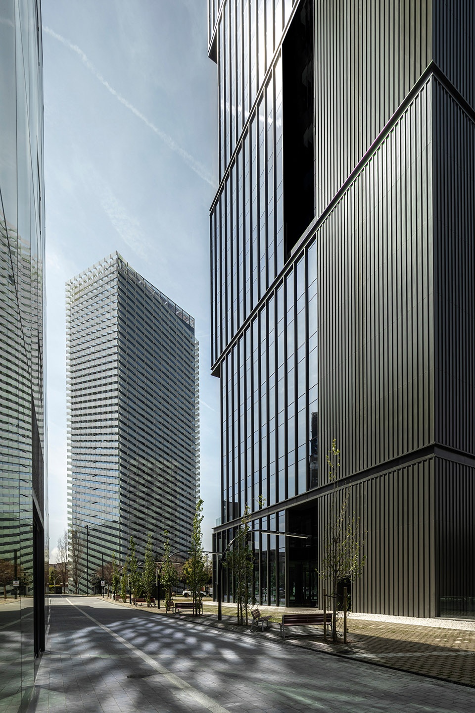 office tower in plaza europa 34 by gca architects
