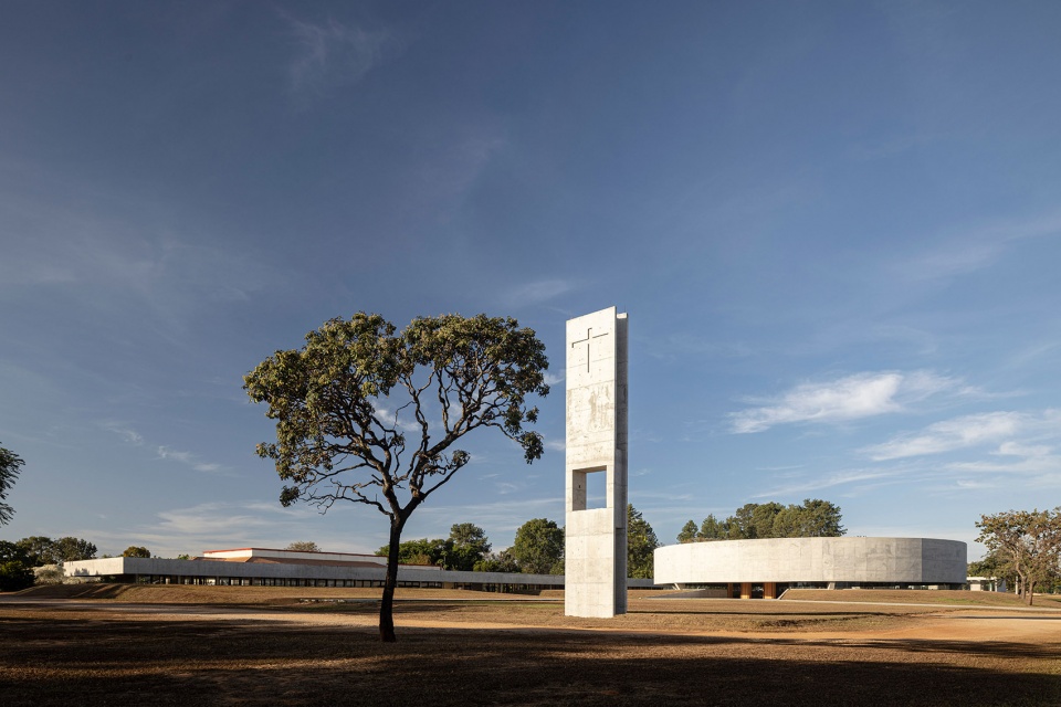 Church of the Holy Family Brazil by ARQBR Arquitetura e Urbanismo