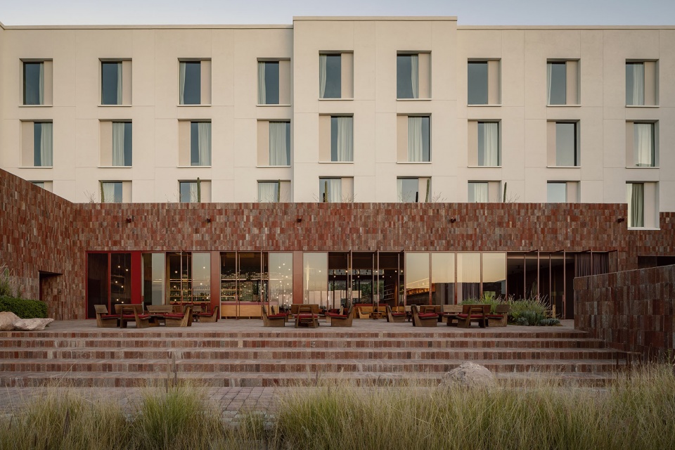 Albor Hotel in San Miguel de Allende PRODUCTORA 和 ESRAWE STUDIO