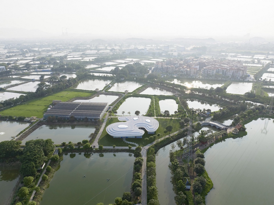 the ripple nanhai district freshwater fish industry technology demonstration and promotion center by wutopia lab