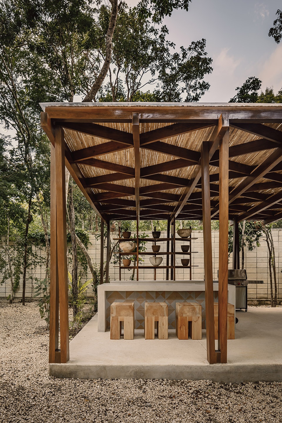 Casa Tropical by Jaque Studio