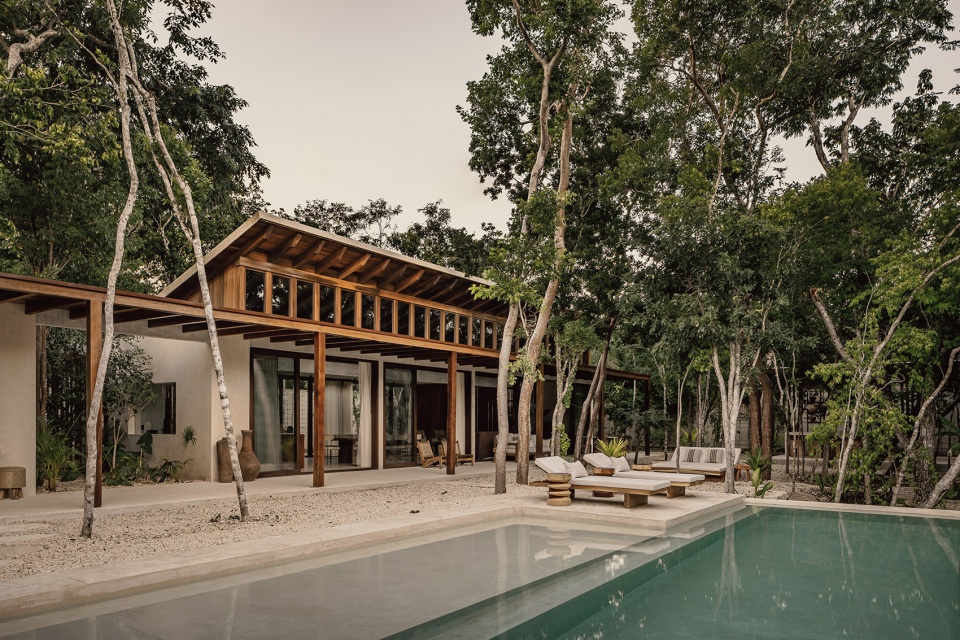 Casa Tropical by Jaque Studio