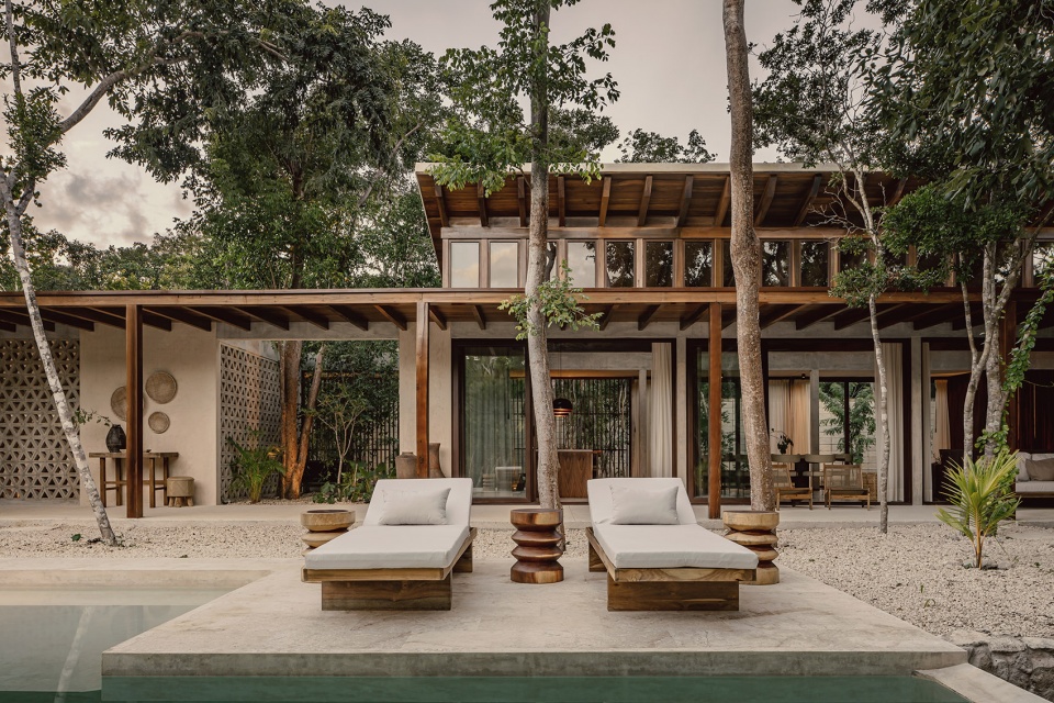 Casa Tropical by Jaque Studio