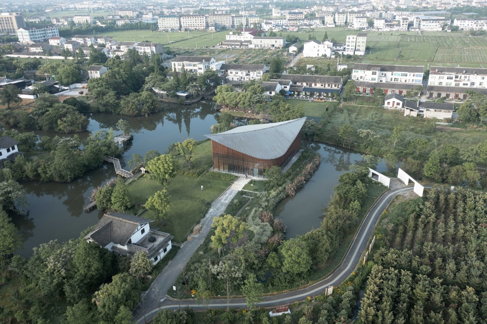 Clover Auditorium China by Hangzhou Yuanshe Architectural Landscape Design Co Ltd