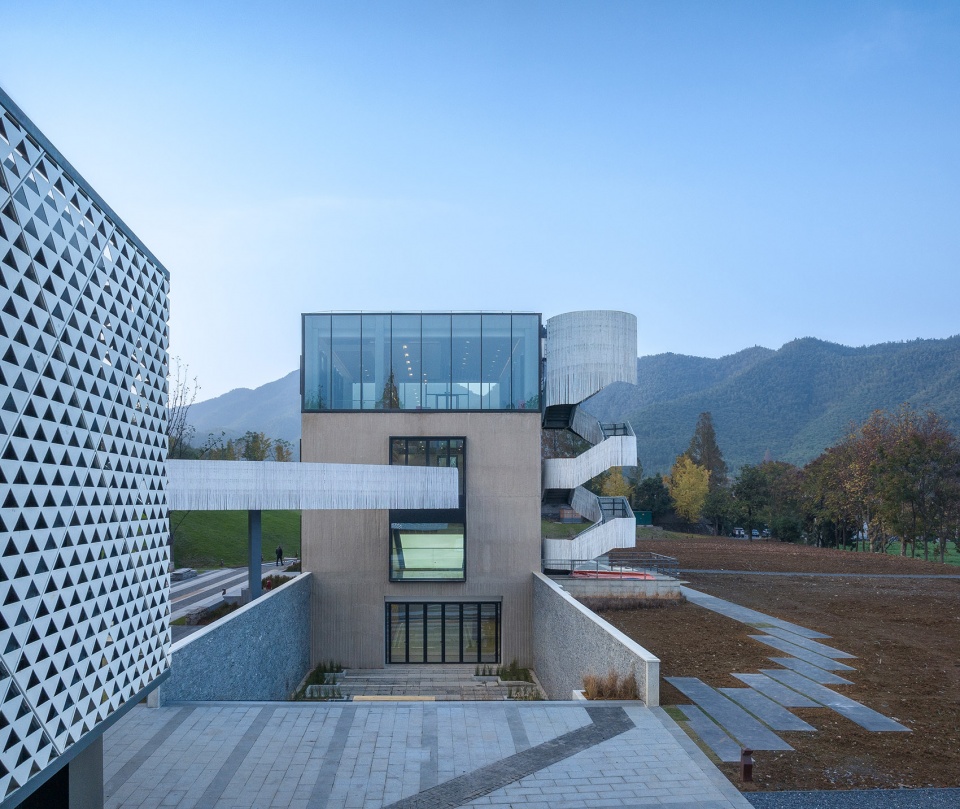 yucun impressions young library by du chunyu team school of design sjtu