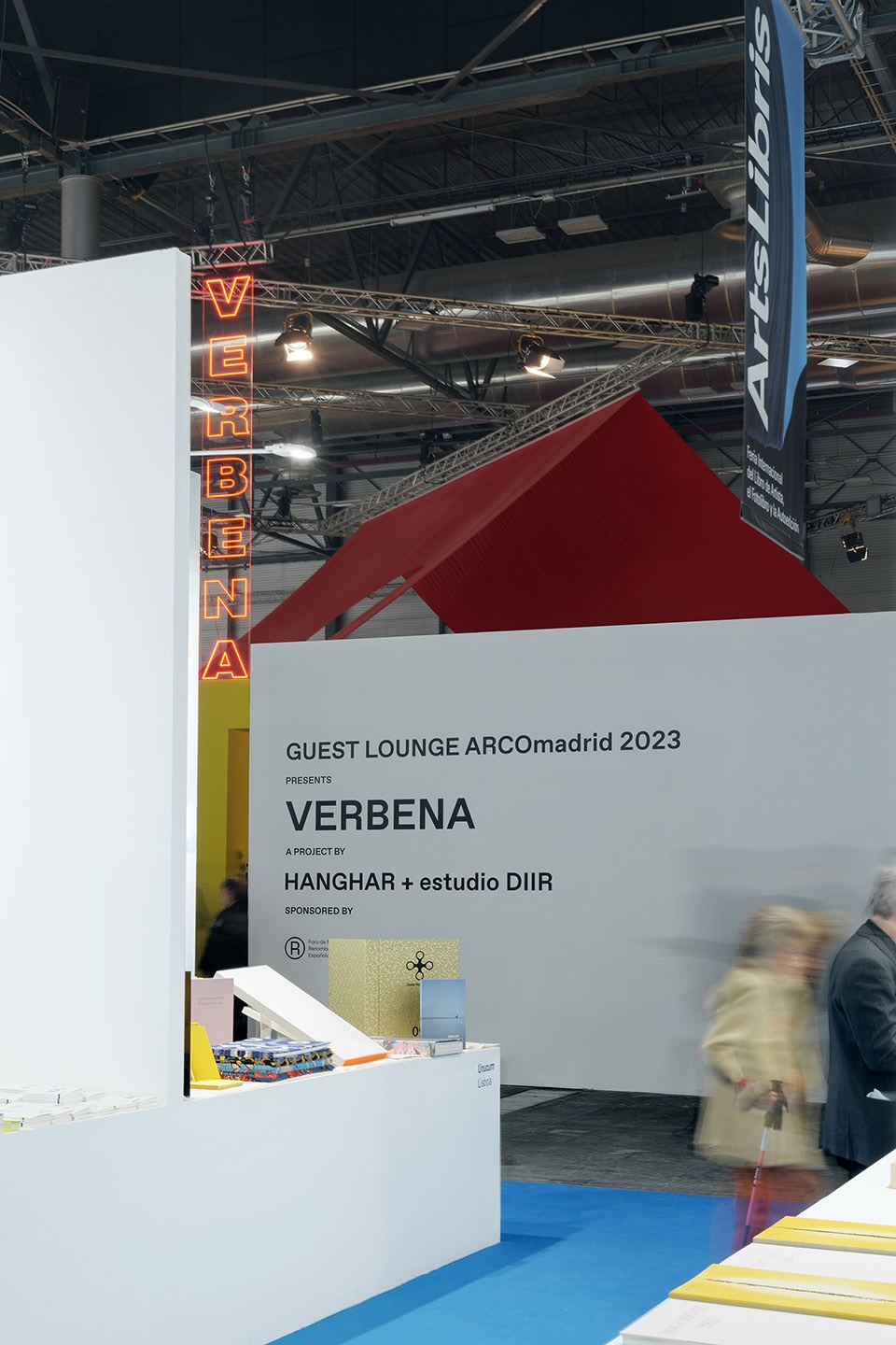 Verbena HANGHAR 和 estudio DIIR