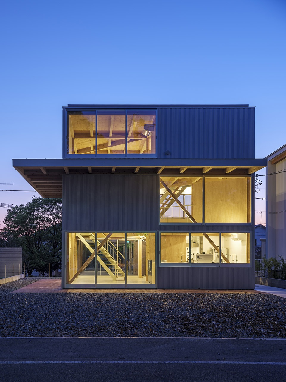 ezu house by yabashi architects