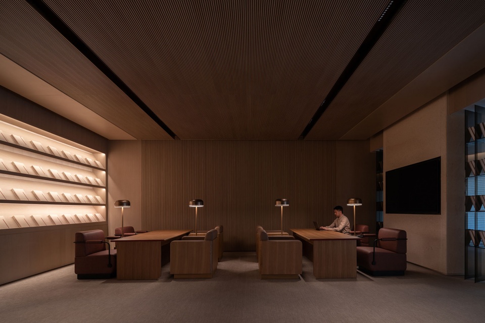 intercity hotel by vermilion zhou design group