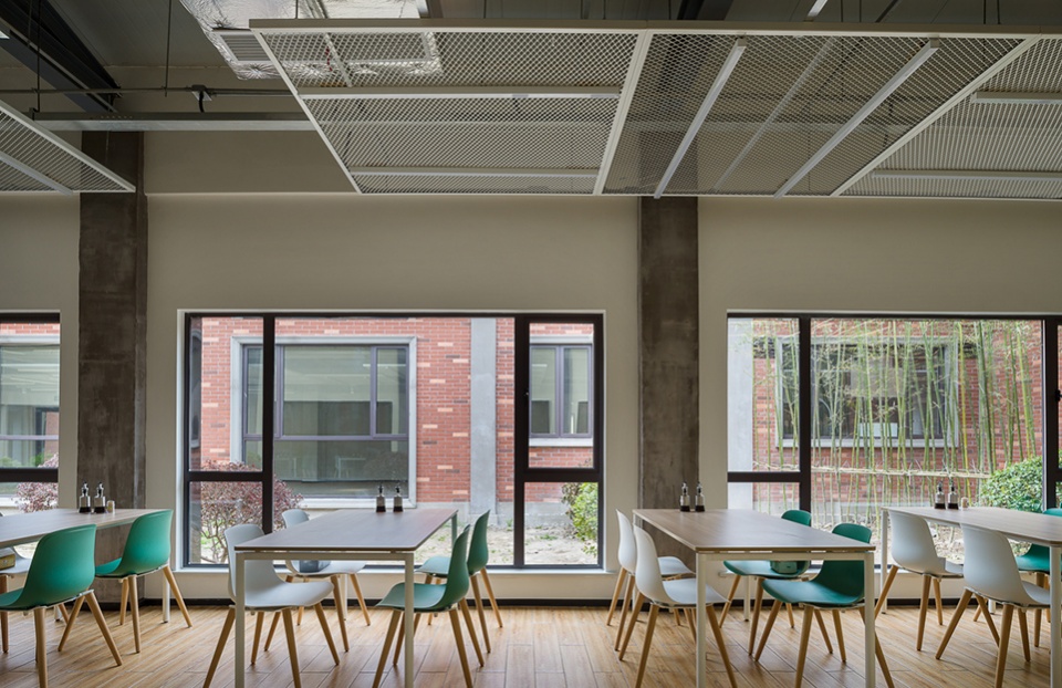 urban renewal and regeneration of huacao campus shanghai academy of agricultural sciences oumoumou studio