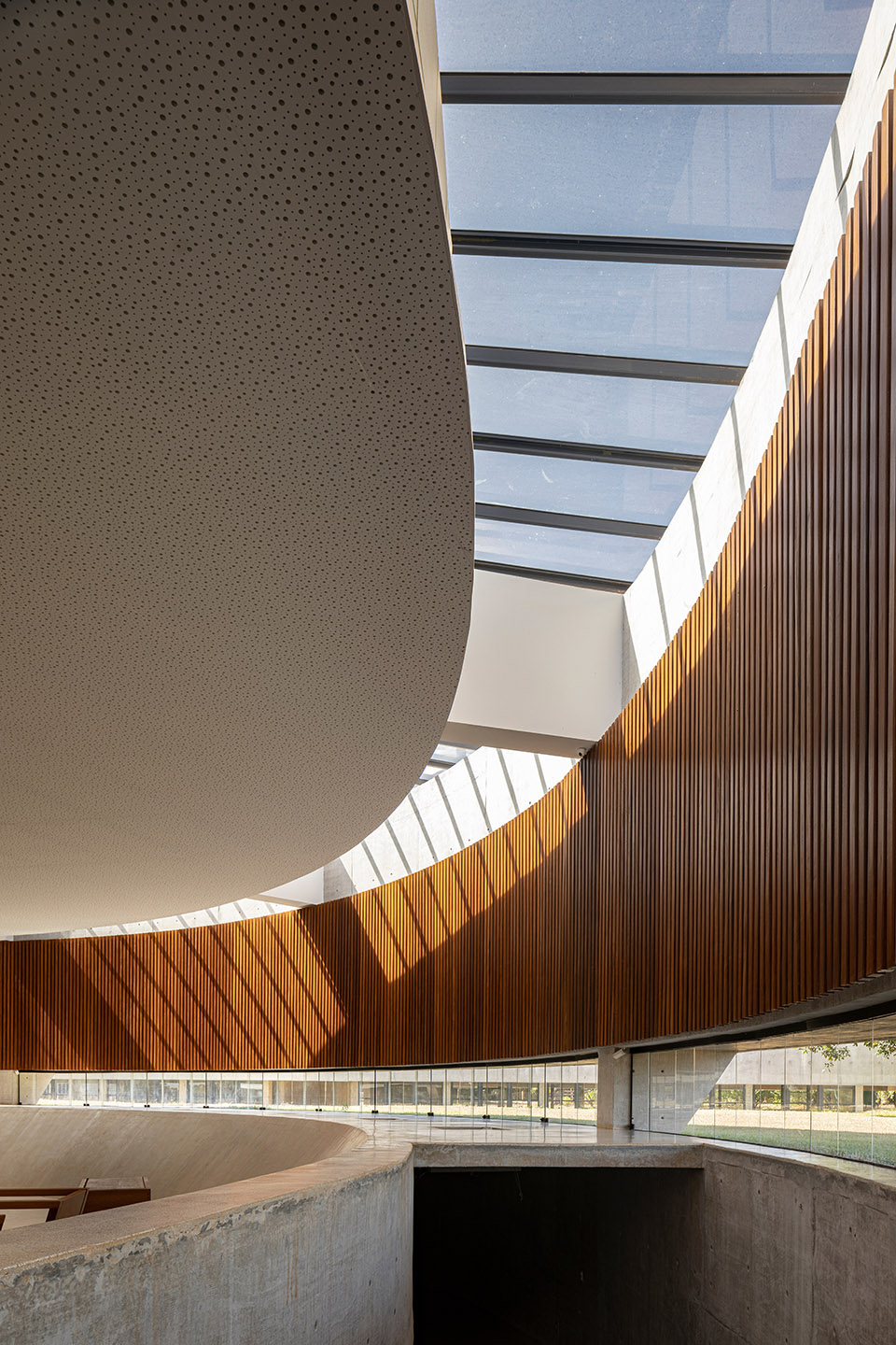 Church of the Holy Family, Brazil by ARQBR Arquitetura e Urbanismo - 谷德设计网