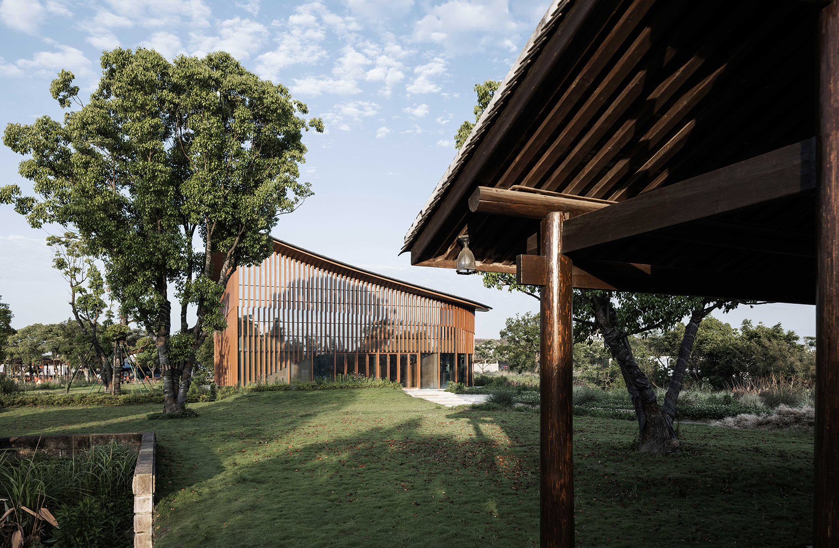 clover-auditorium-china-by-hangzhou-yuanshe-architectural-landscape