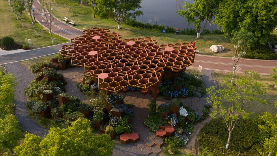 gear garden by atelier scale fabrication lab