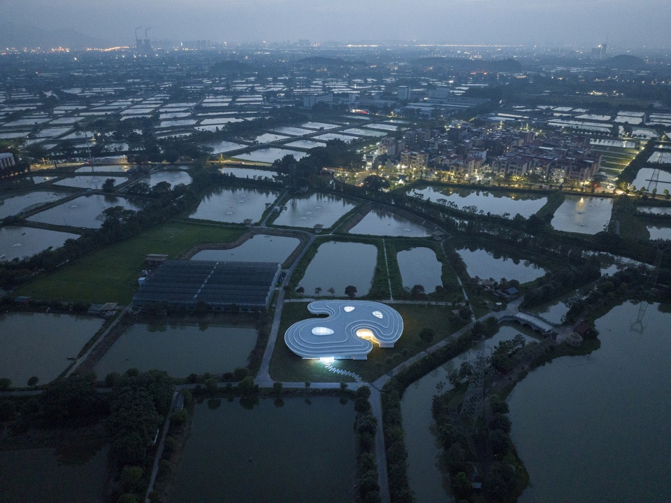 the ripple nanhai district freshwater fish industry technology demonstration and promotion center by wutopia lab