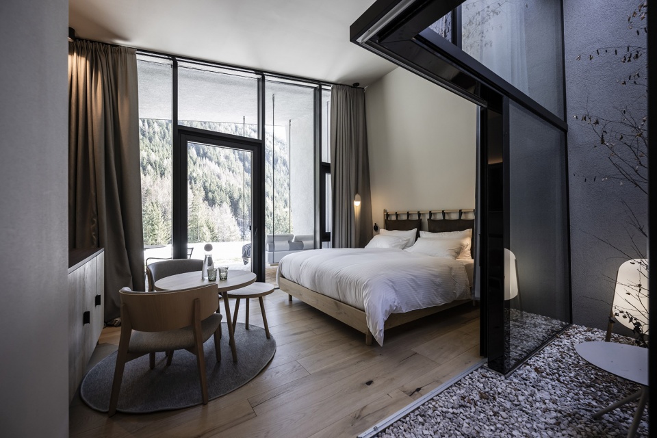olympic spa hotel by noa