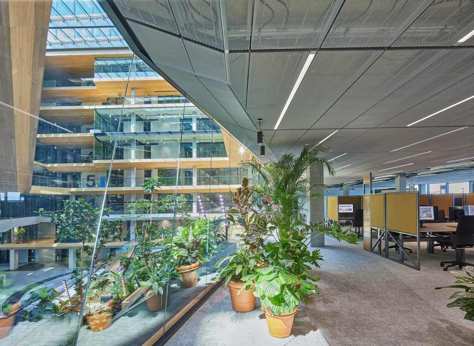unstudios new city campus for travel leader booking com opens in amsterdam