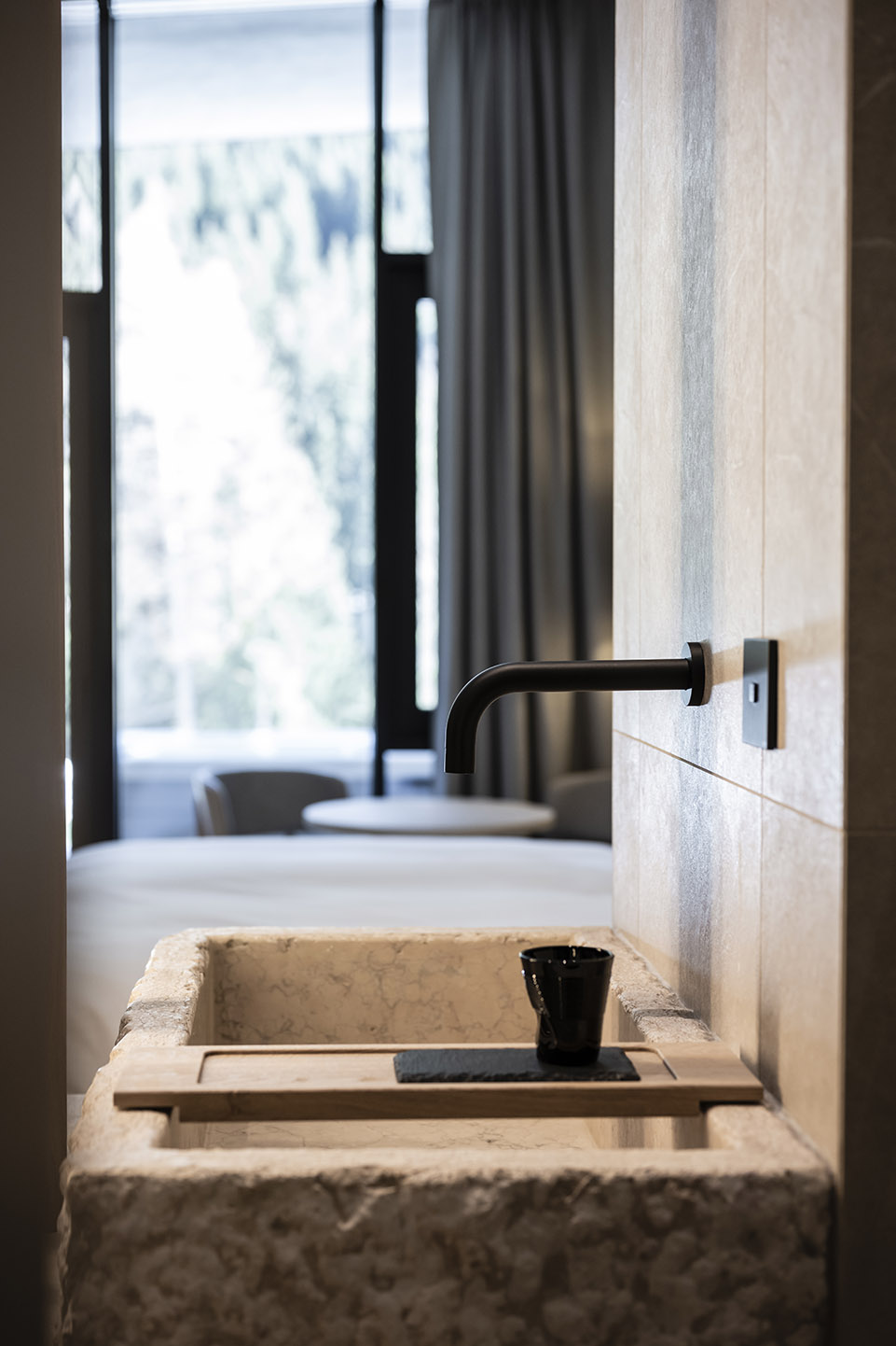 Sweden And Norway Inspired Travertine Flooring Ideas For A Luxury Spa Hotel photo