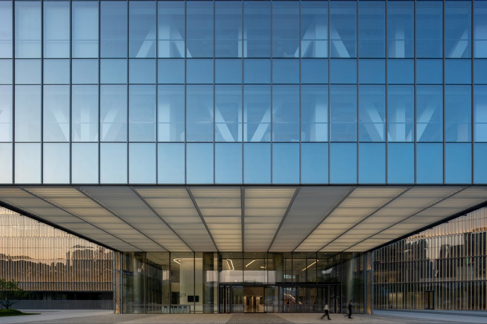 yofcs headquarters by gensler