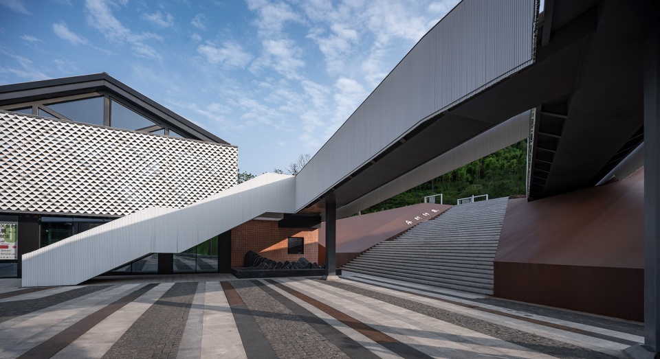 yucun impressions young library by du chunyu team school of design sjtu