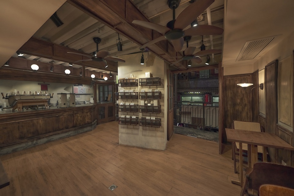 Two ALGEBRAIST COFFEE Shops in Changcha by STILL YOUNG