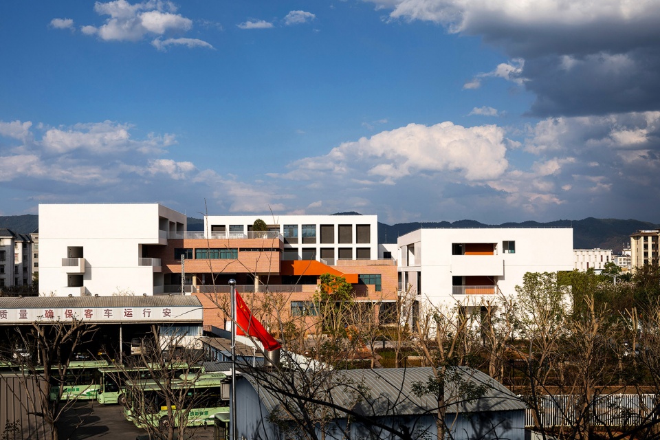 不同高度的户外平台 tao zhi studio