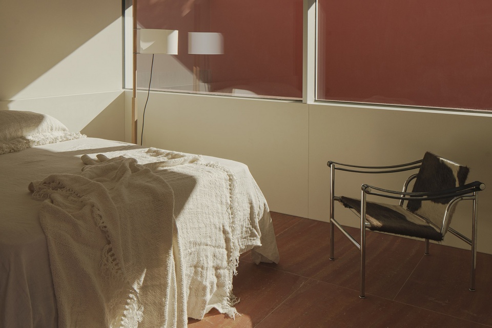 the olive grove house by balzar arquitectos