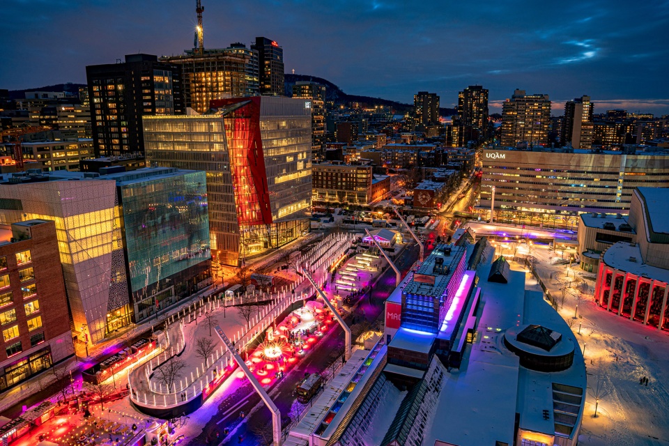 skating loop montreal en lumiere festival