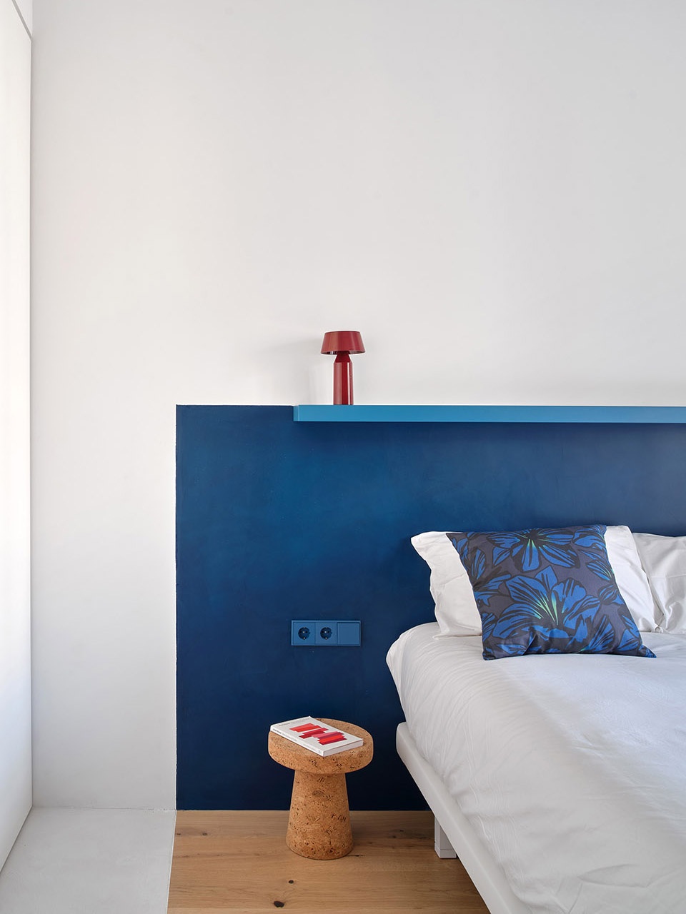 GIRONA st APARTMENT raul sanchez architects 拷贝