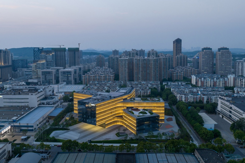 yofcs headquarters by gensler