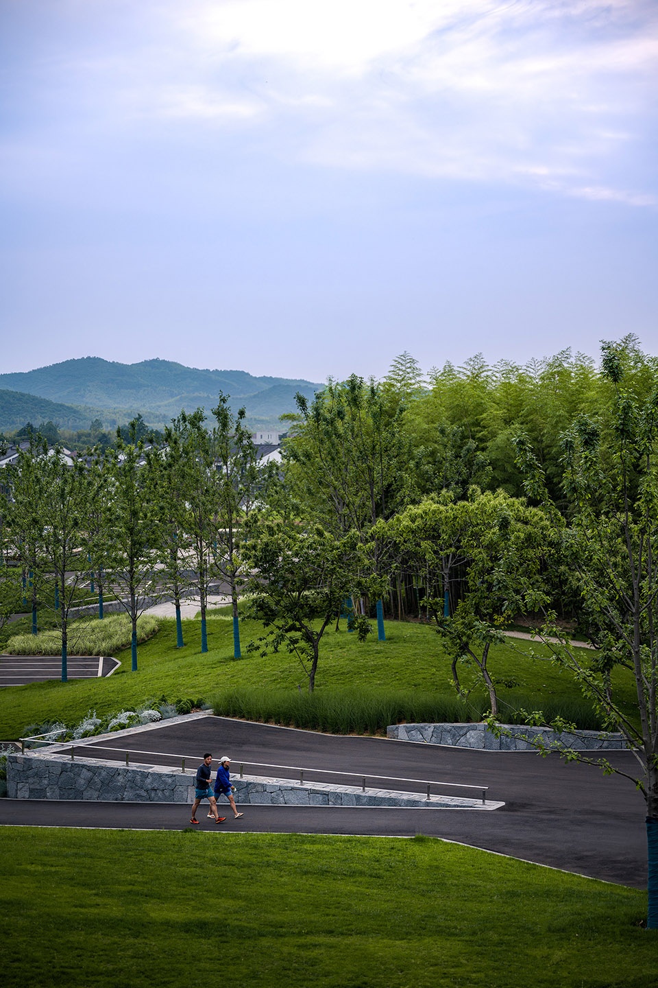 谷地是登山的入口The valley as entrance to the mountain ©️王宁 ©️王宁