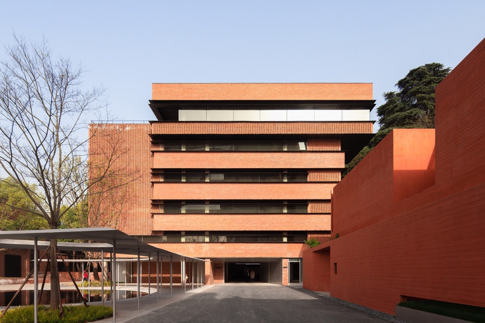 renovation of nanjing combat machinery factory by mix architecture