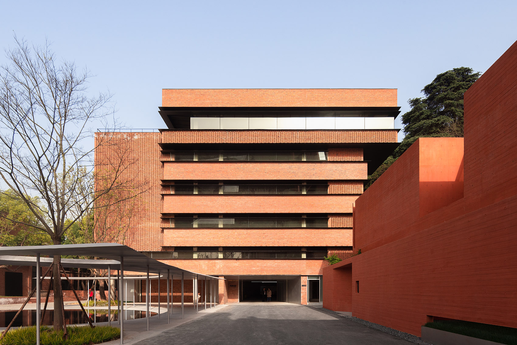 Renovation of Nanjing Combat Machinery Factory (Hongchuang PARK) by Mix