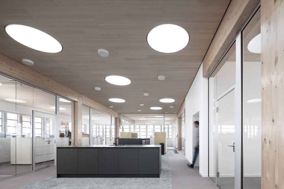 hald grunewald headquarters by rundzwei architekten bda