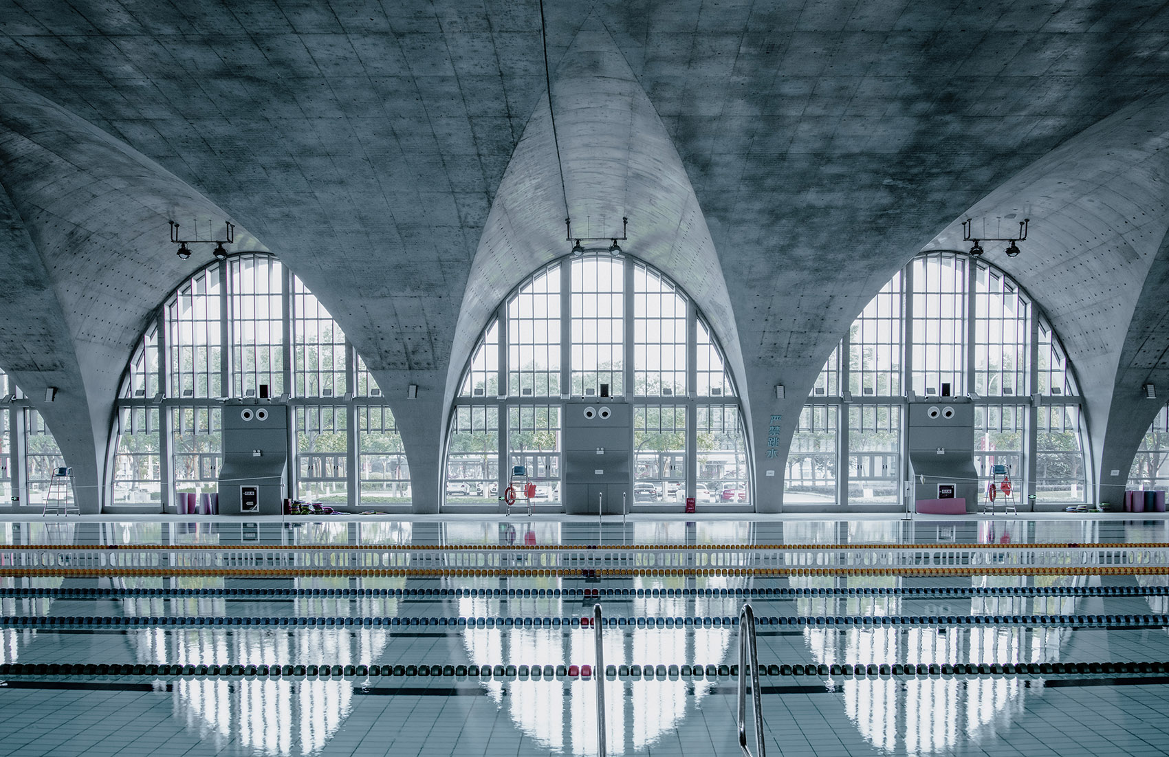 Natatorium of Southeast University by Zhou Qi Studio, Architects and