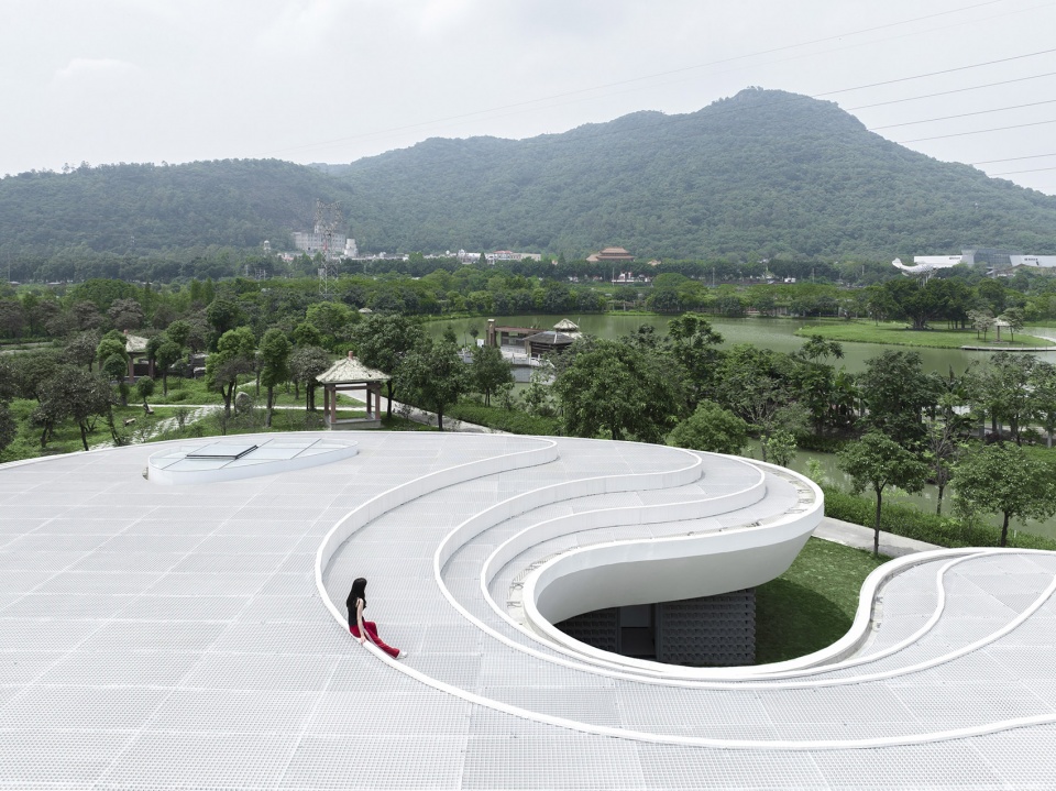 the ripple nanhai district freshwater fish industry technology demonstration and promotion center by wutopia lab