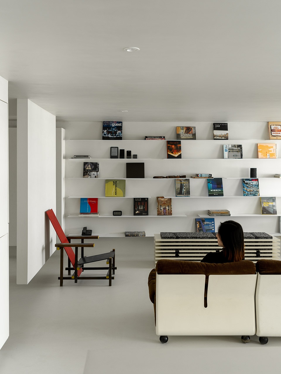studio sh by simpleline