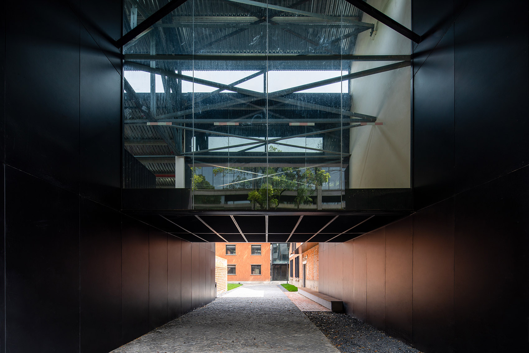 Renovation of Nanjing Combat Machinery Factory (Hongchuang PARK) by Mix