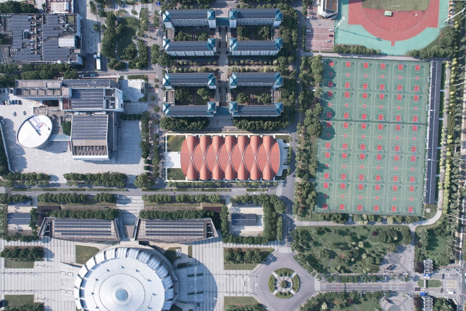 natatorium of southeast university by zhou qi studio architects and engineers associates of southeast university